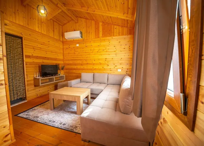 Arda Qerret (Tirana)